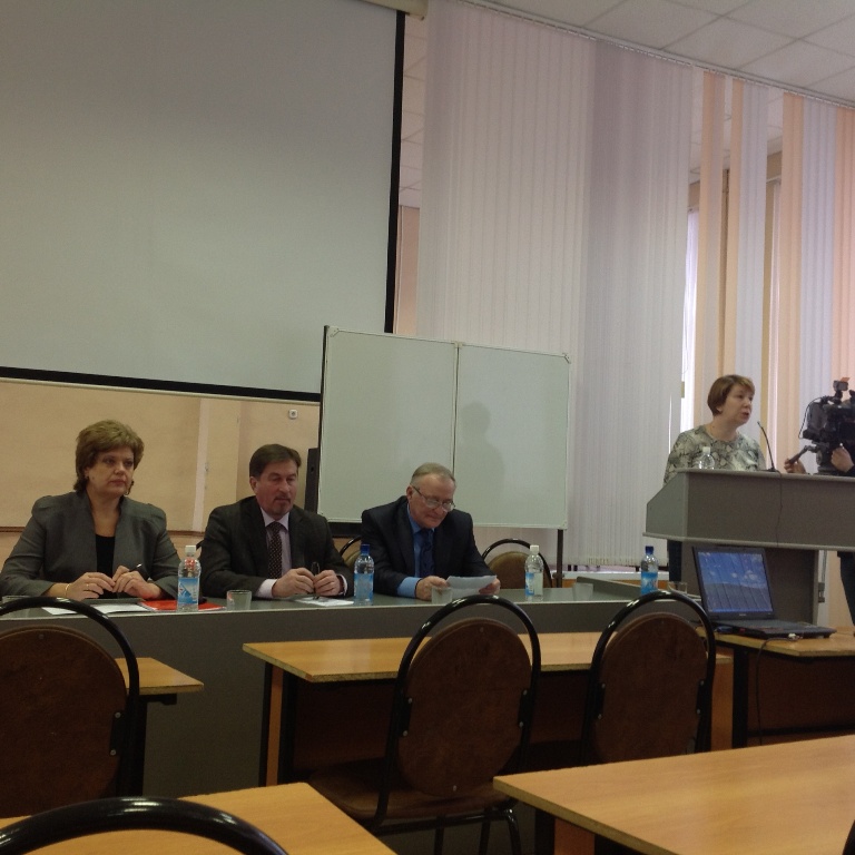 Состоялась межрегиональная учительская конференция на физмате